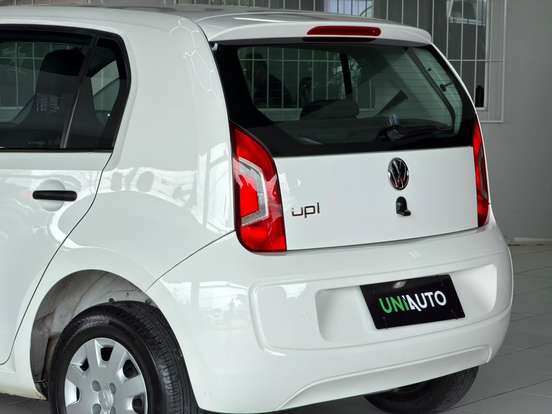 VOLKSWAGEN-UP-2014