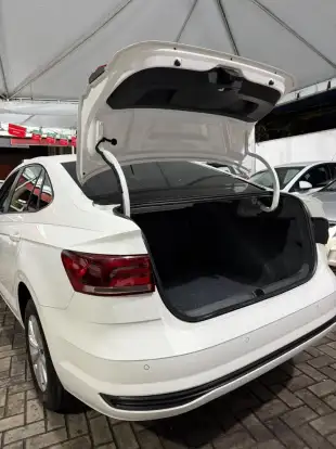 VOLKSWAGEN-VIRTUS-2020