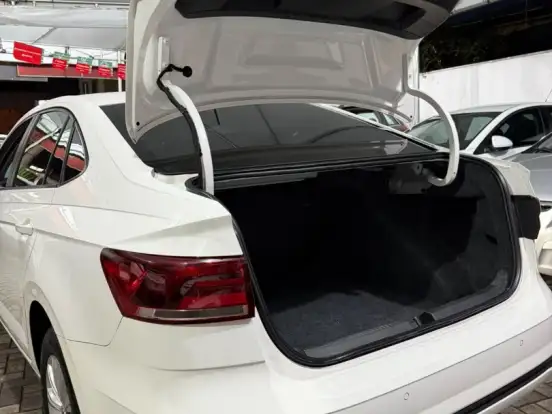 VOLKSWAGEN-VIRTUS-1.0 200 TSI COMFORTLINE AUTOMÁTICO VOLKSWAGEN-VIRTUS-2020