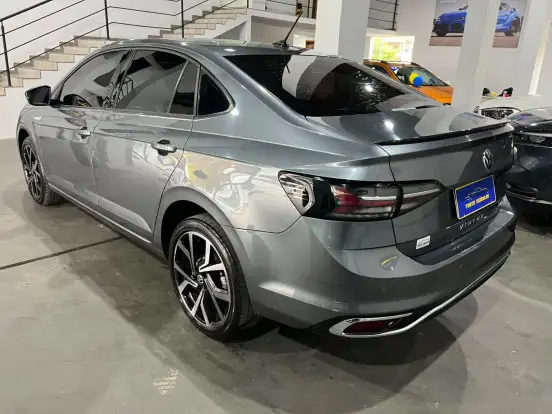 VOLKSWAGEN-VIRTUS-2024
