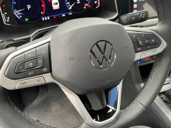 VOLKSWAGEN-VIRTUS-1.4 250 TSI EXCLUSIVE AUTOMÁTICO VOLKSWAGEN-VIRTUS-2026