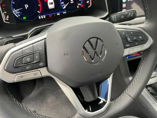 VOLKSWAGEN-VIRTUS-1.4 250 TSI EXCLUSIVE AUTOMÁTICO VOLKSWAGEN-VIRTUS-2026