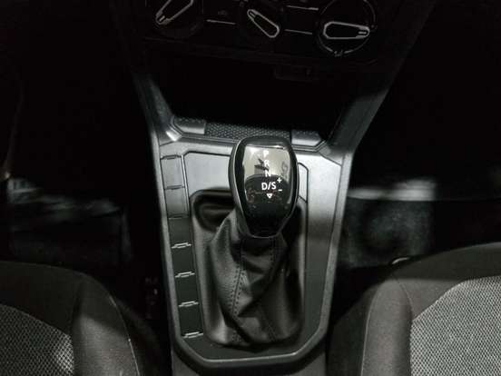 VOLKSWAGEN-VIRTUS-1.0 170 TSI AUTOMÁTICO VOLKSWAGEN-VIRTUS-2025
