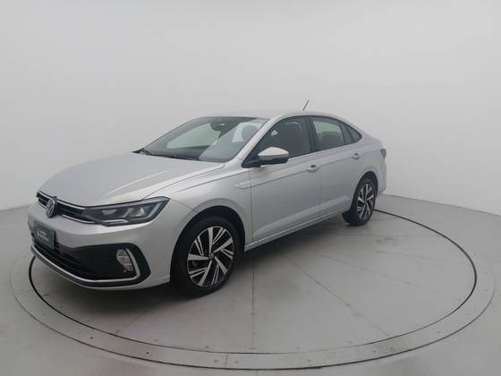 VOLKSWAGEN VIRTUS 1.0 200 TSI HIGHLINE AUTOMÁTICO
