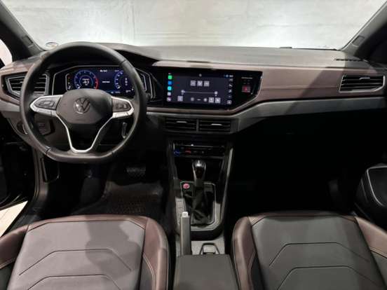 VOLKSWAGEN-VIRTUS-1.0 200 TSI HIGHLINE AUTOMÁTICO VOLKSWAGEN-VIRTUS-2025