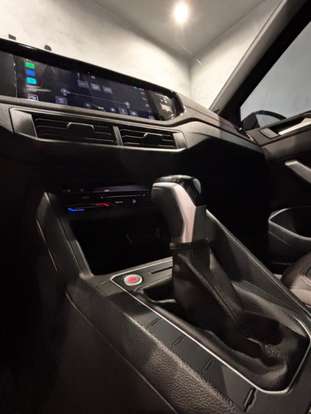 VOLKSWAGEN-VIRTUS-1.0 200 TSI HIGHLINE AUTOMÁTICO VOLKSWAGEN-VIRTUS-2025