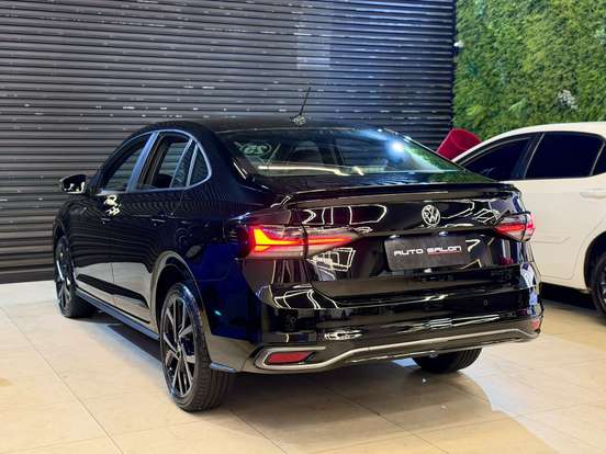 VOLKSWAGEN-VIRTUS-2024
