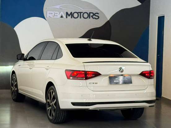 VOLKSWAGEN-VIRTUS-2022