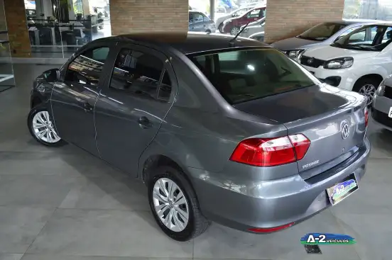 VOLKSWAGEN-VOYAGE-2022