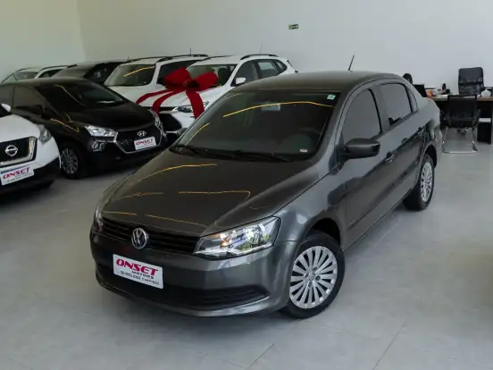 VOLKSWAGEN-VOYAGE-2013