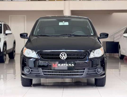 VOLKSWAGEN-VOYAGE-2010