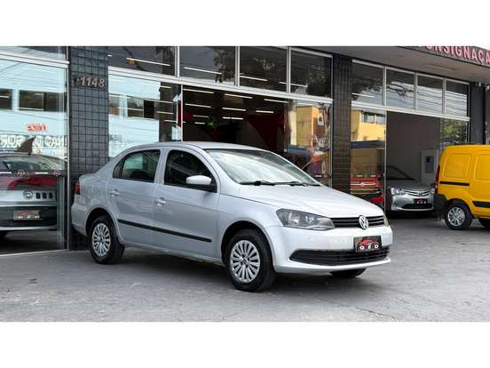 VOLKSWAGEN-VOYAGE-2014