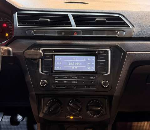 VOLKSWAGEN-VOYAGE-1.6 MSI TOTALFLEX 4P MANUAL VOLKSWAGEN-VOYAGE-2018