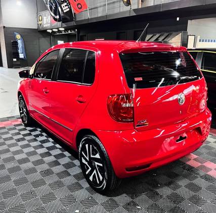 VOLKSWAGEN FOX 1.6 MI HIGHLINE 8V FLEX 4P MANUAL