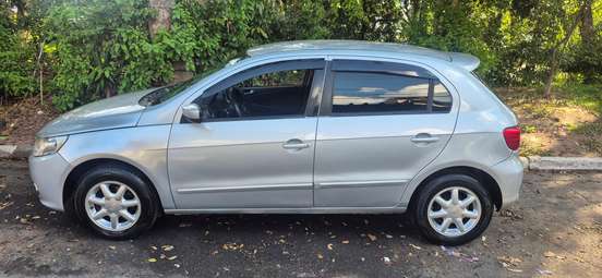 VOLKSWAGEN-GOL-1.0 MI 8V FLEX 4P MANUAL G.V VOLKSWAGEN-GOL-2011
