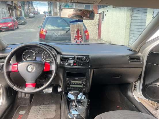 VOLKSWAGEN-GOLF-2.0 MI 8V FLEX 4P TIPTRONIC VOLKSWAGEN-GOLF-2009