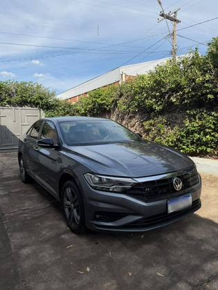 VOLKSWAGEN JETTA 1.4 250 TSI TOTAL FLEX R-LINE TIPTRONIC