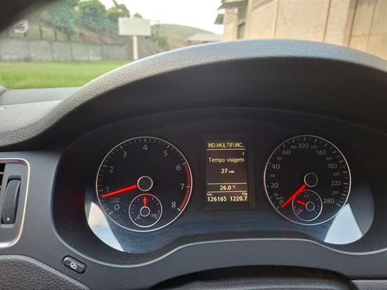 VOLKSWAGEN-JETTA-2.0 TSI HIGHLINE 200CV GASOLINA 4P TIPTRONIC VOLKSWAGEN-JETTA-2011