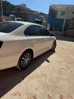 VOLKSWAGEN-JETTA-2.0 TSI HIGHLINE 211CV GASOLINA 4P TIPTRONIC VOLKSWAGEN-JETTA-2014