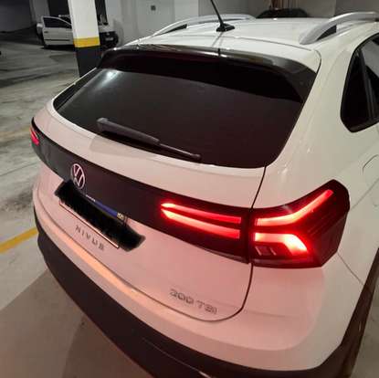 VOLKSWAGEN-NIVUS-1.0 200 TSI TOTAL FLEX HIGHLINE AUTOMÁTICO VOLKSWAGEN-NIVUS-2023