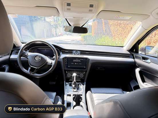 VOLKSWAGEN-PASSAT-2018