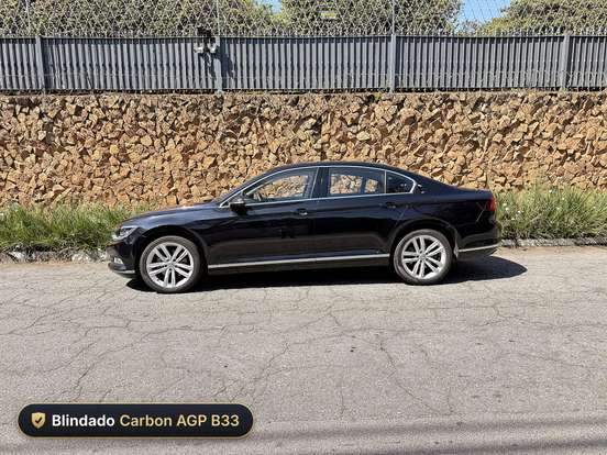 VOLKSWAGEN-PASSAT-2.0 16V TSI BLUEMOTION GASOLINA HIGHLINE 4P DSG VOLKSWAGEN-PASSAT-2018