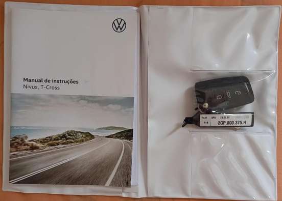 VOLKSWAGEN-T-CROSS-2020