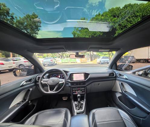 VOLKSWAGEN T-CROSS 1.4 250 TSI TOTAL FLEX HIGHLINE AUTOMÁTICO