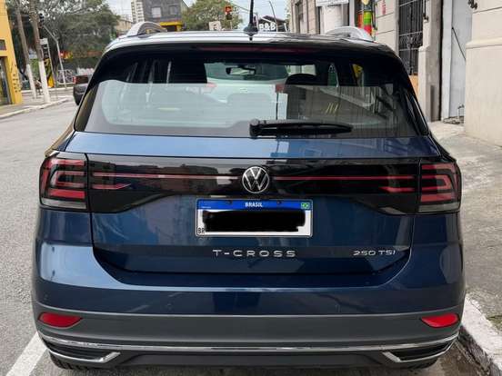 VOLKSWAGEN-T-CROSS-1.4 250 TSI TOTAL FLEX HIGHLINE AUTOMÁTICO VOLKSWAGEN-T-CROSS-2023