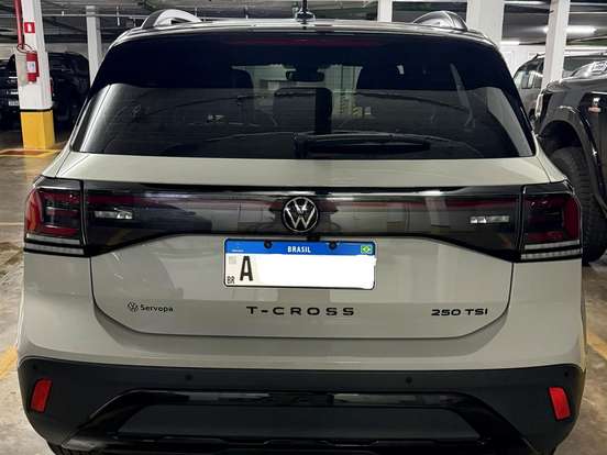 VOLKSWAGEN-T-CROSS-1.4 250 TSI TOTAL FLEX HIGHLINE AUTOMÁTICO VOLKSWAGEN-T-CROSS-2025