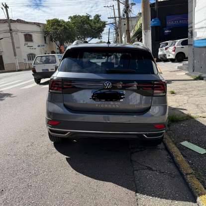 VOLKSWAGEN-T-CROSS-2022