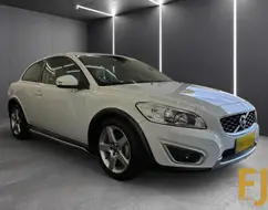 VOLVO C30 2.0 GASOLINA 2P AUTOMÁTICO VOLVO C30 2.0 GASOLINA 2P AUTOMÁTICO