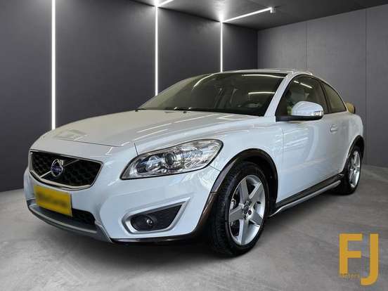 VOLVO-C30-2.0 GASOLINA 2P AUTOMÁTICO VOLVO-C30-2011