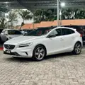 VOLVO V40 2.0 T5 R-DESIGN GASOLINA 4P AUTOMÁTICO VOLVO V40 2.0 T5 R-DESIGN GASOLINA 4P AUTOMÁTICO