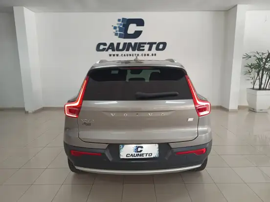VOLVO-XC40-1.5 T5 RECHARGE MOMENTUM GEARTRONIC VOLVO-XC40-2021
