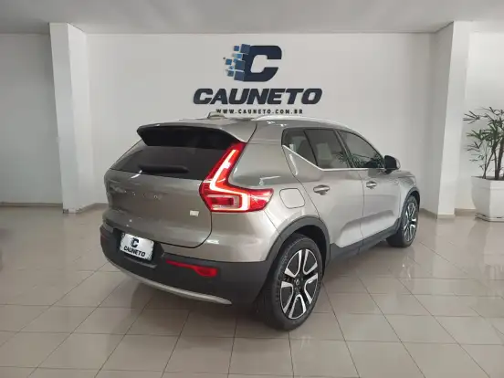 VOLVO-XC40-1.5 T5 RECHARGE MOMENTUM GEARTRONIC VOLVO-XC40-2021