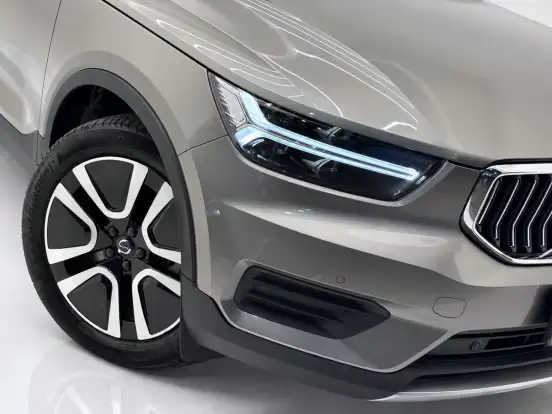 VOLVO-XC40-1.5 T5 RECHARGE MOMENTUM GEARTRONIC VOLVO-XC40-2020