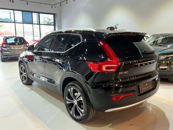 VOLVO-XC40-2.0 T4 GASOLINA INSCRIPTION GEARTRONIC VOLVO-XC40-2020