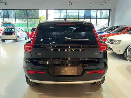 VOLVO-XC40-2.0 T4 GASOLINA INSCRIPTION GEARTRONIC VOLVO-XC40-2020