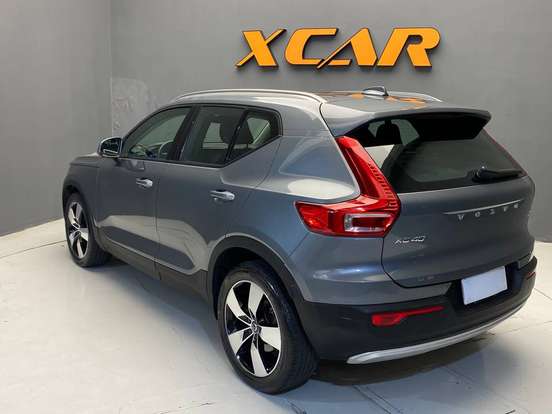 VOLVO-XC40-2.0 T5 GASOLINA MOMENTUM AWD GEARTRONIC VOLVO-XC40-2018