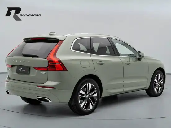 VOLVO-XC60-2026