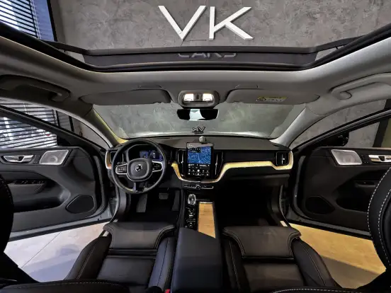 VOLVO-XC60-2.0 T8 PHEV ULTRA DARK AWD GEARTRONIC VOLVO-XC60-2025