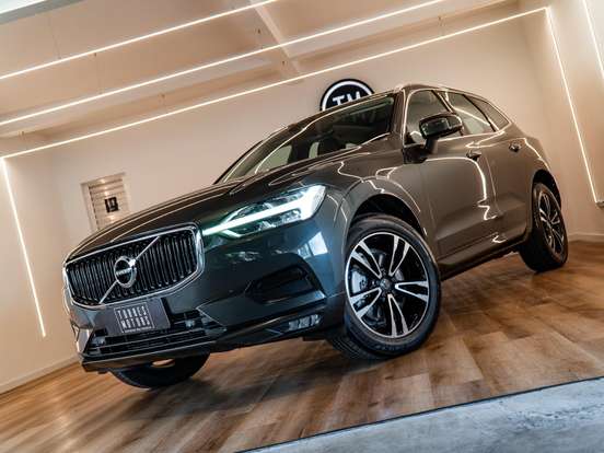 VOLVO-XC60-2.0 D5 DIESEL MOMENTUM AWD GEARTRONIC VOLVO-XC60-2019