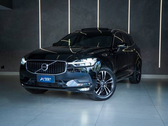 VOLVO XC60 2.0 T5 GASOLINA MOMENTUM AWD GEARTRONIC