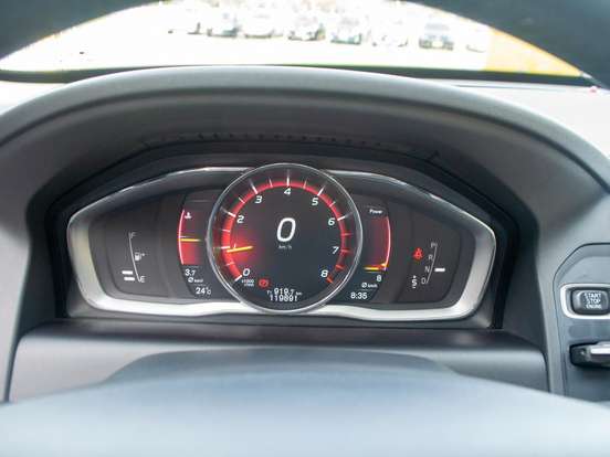 VOLVO-XC60-2.0 T5 MOMENTUM GASOLINA 4P AUTOMÁTICO VOLVO-XC60-2016