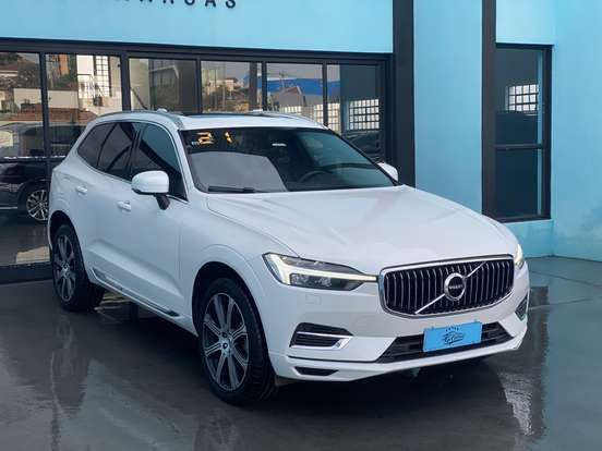 VOLVO-XC60-2021