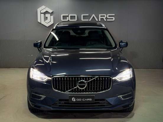 VOLVO-XC60-2020