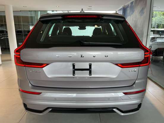 VOLVO-XC60-2026