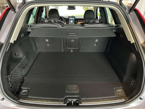 VOLVO-XC60-2.0 T8 PHEV ULTRA DARK AWD GEARTRONIC VOLVO-XC60-2026