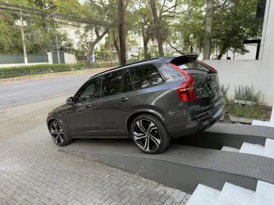 VOLVO-XC90-2.0 T8 RECHARGE ULTIMATE DARK AWD GEARTRONIC VOLVO-XC90-2023